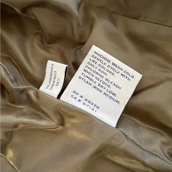 G.H. Bass & Co Hunter Green Quilted Vest - Picture 9 of 9